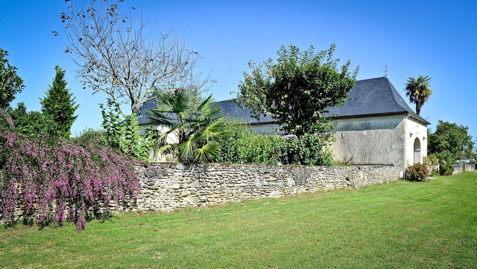 Logis Chez Germaine Otel Geüs-d'Oloron Dış mekan fotoğraf